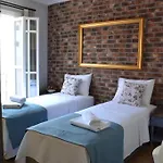 Petite Boutique Çeşme